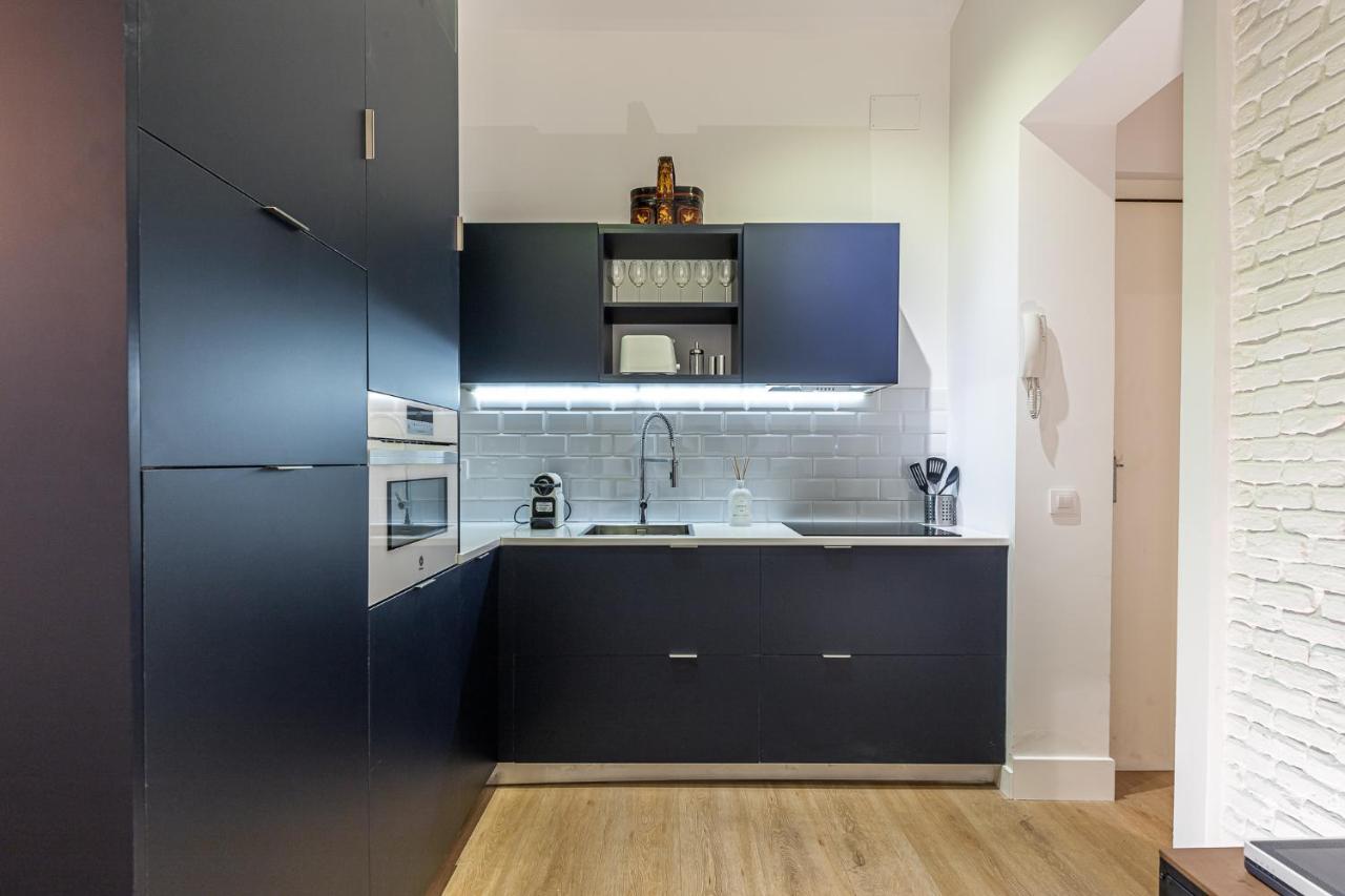 Waou Essence IV Latina - Alquiler Corta Duracion Apartment Мадрид Екстериор снимка